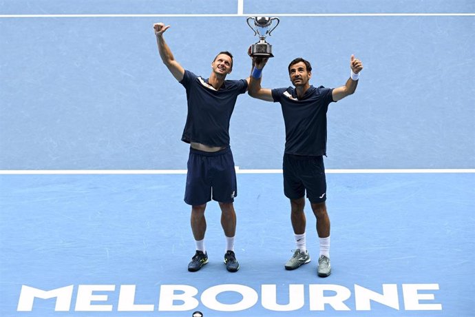 Ivan Dodig y Filip Polasek conquistan el título de dobles masculino en el Abierto de Australia