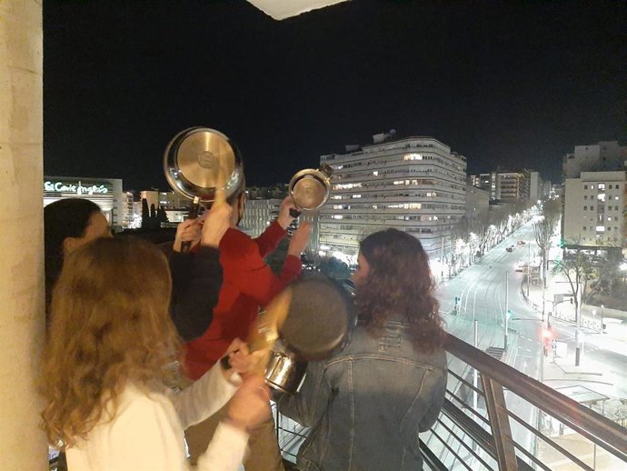 Cacerolada en Jaén contra el "ninguneo" a la ciudad y a la provincia