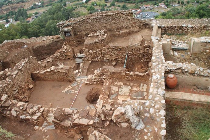 Nota De Prensa Excavaciones Castillo De Aracena