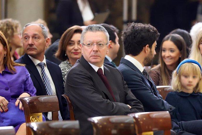 Archivo - El ex presidente de la Comunidad de Madrid, Alberto Ruiz-Gallardón Jiménez, asiste a la ceremonia de entrega de los Premios Nacionales de Investigación 2019 en el Palacio Real de El Pardo, en Madrid (España), a 17 de febrero de 2020.
