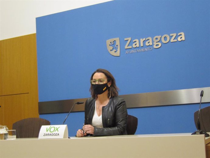 La concejal del grupo municipal de VOX en el Ayuntamiento de Zaragoza, Carmen Rouco