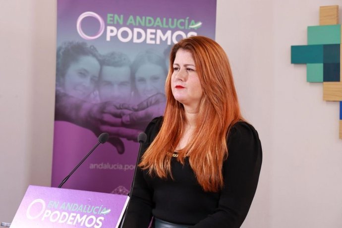 La coportavoz de Podemos Andalucía Susana Serrano, en rueda de prensa.