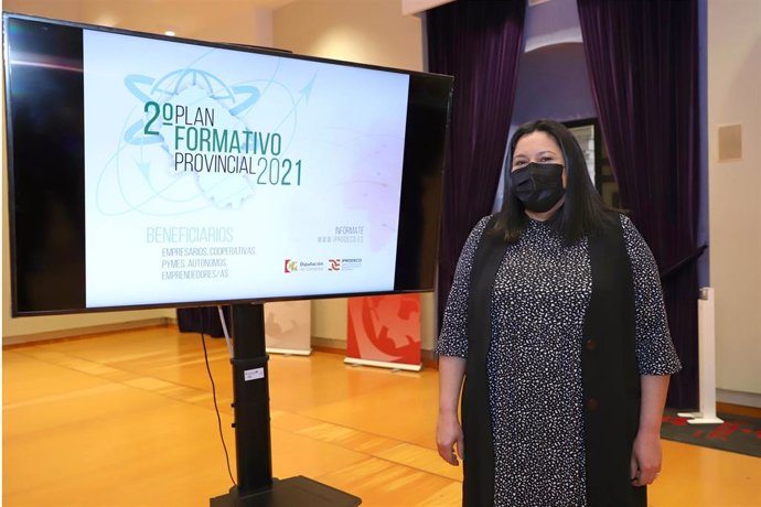 La presidenta de Iprodeco, Dolores Amo, presenta el II Plan Formativo Provincial 2021