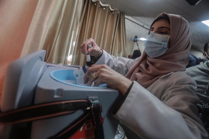 Campaña de vacunación contra el coronavirus en la Franja de Gaza