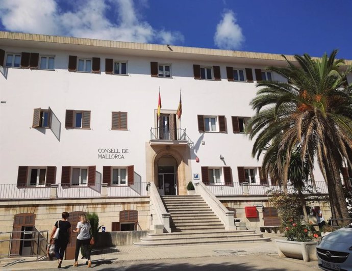 Archivo - Sede del Instituto Mallorquín de Asuntos Sociales (IMAS), en Palma.