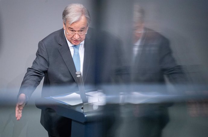 Archivo - 18 December 2020, Berlin: UN Secretary-General Antonio Guterres delivers a speech at the German Bundestag on the 75th anniversary of the founding of the United Nations. Photo: Kay Nietfeld/dpa