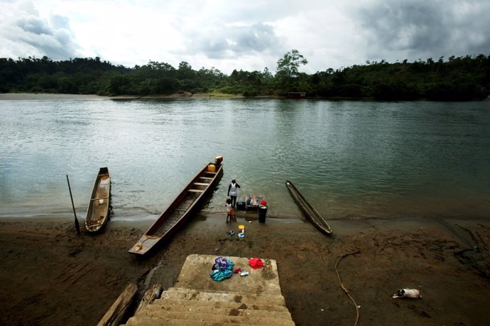 Archivo - Un río en Nariño, Colombia