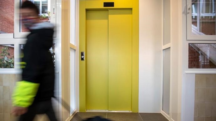 El ascensor ha tenido un coste final de 76.520,45 euros