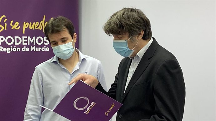 Fotografía de Rafael Esteban Palazón, diputado autonómico de Podemos