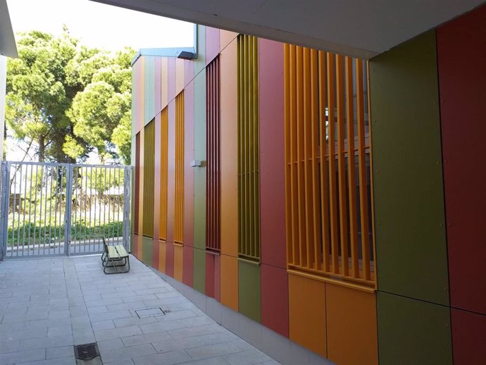 Imagen de archivo del exterior de un Instituto de Educación Secundaria.