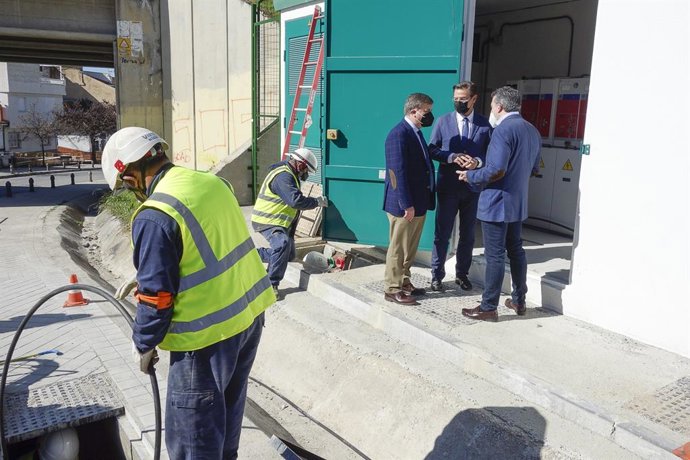 Visita del Ayuntamiento y Endesa a Haza Grande