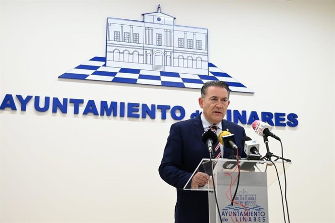 El alcalde de Linares, Raúl Caro-Accino.