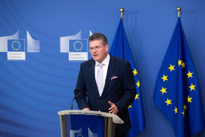 HANDOUT - 26 January 2021, Belgium, Brussels: European Commissioner for Inter-institutional Relations and Foresight Maros Sefcovic gives a statement on European battery alliance at the European Commission headquarters in Brussels. Photo: -/European Comm