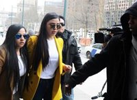 La mujer de 'El Chapo' seguirá en prisión sin fianza y se enfrenta a una posible cadena perpetua