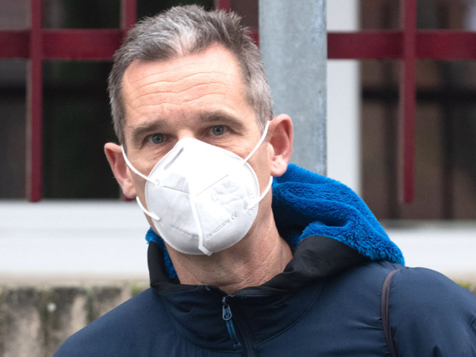 Iñaki Urdangarín sale del centro Don Orione