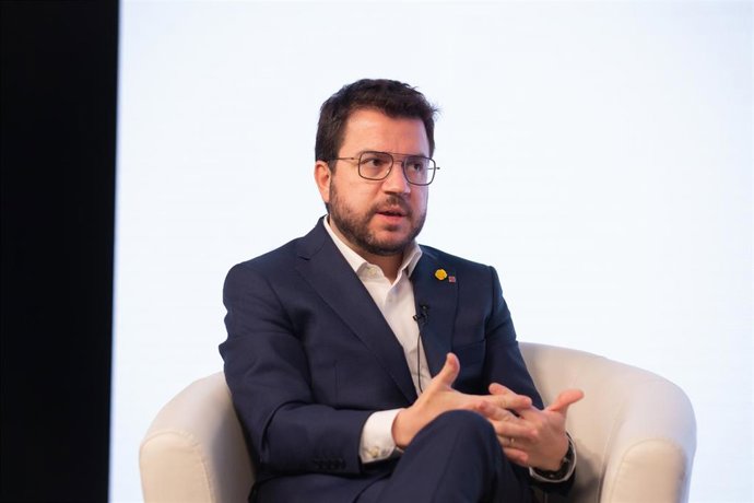 Archivo - El vicepresidente de la Generalitat en funciones, Pere Aragons (Archivo)