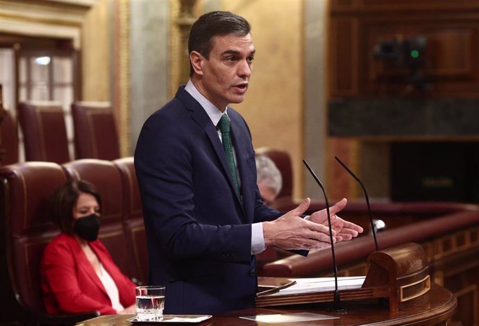 El presidente del Gobierno, Pedro Sánchez, en el Pleno del Congreso