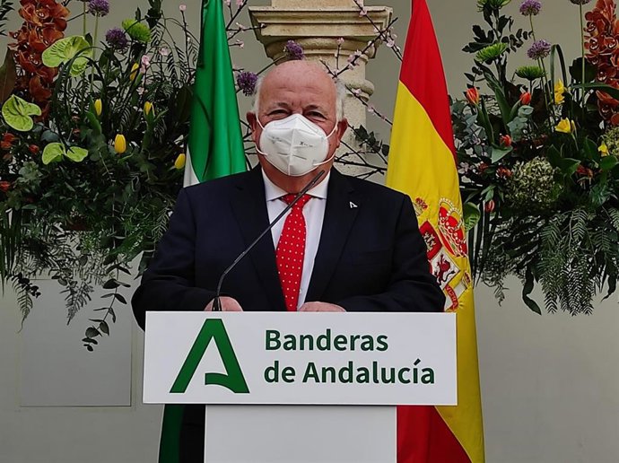 El consejero de Salud y Familias de la Junta de Andalucía, Jesús Aguirre.