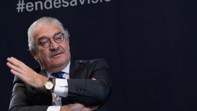 Archivo - El consejero delegado de Endesa, José Bogas, en rueda de prensa