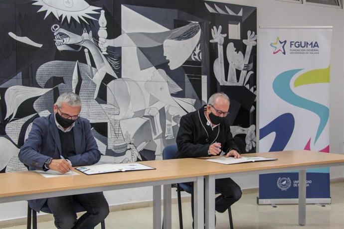 La Fguma y la Asociación de Estudios Urbanísticos y Territoriales Teatinos (Aeutt) firman un convenio de colaboración sobre formación