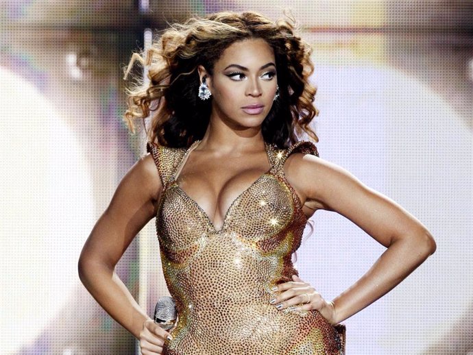 Archivo - Singer Beyonce performs at the Staples Center on July 13, 2009 in Los Angeles, California.