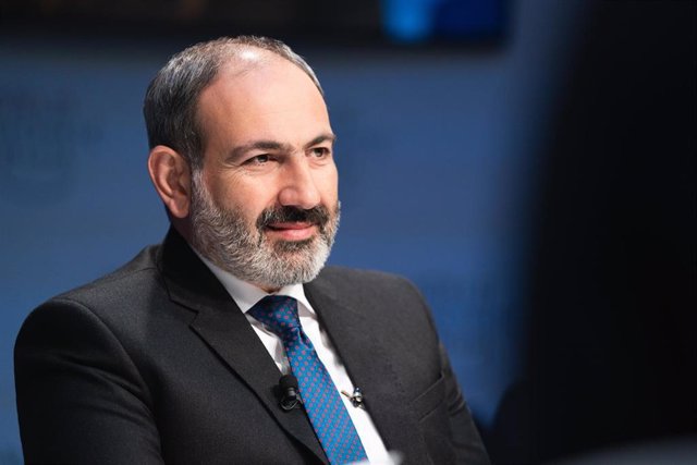 Archivo - El primer ministro de Armenia, Nikol Pashinián, en su intervención en el Foro Económico Mundial de 2019, en Davos