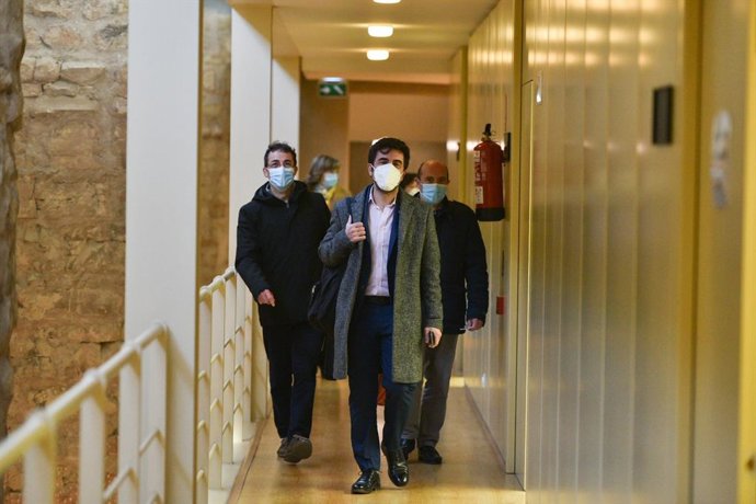 Archivo - El consejero de Transición Ecológica, Alex Dorado