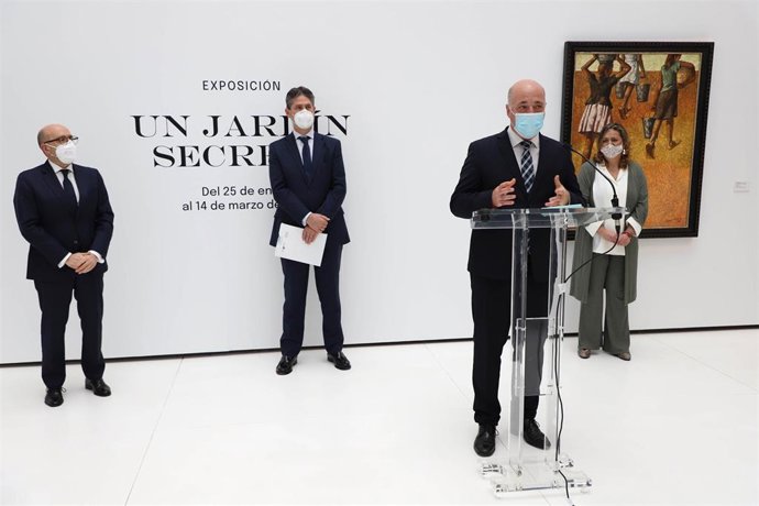 Archivo - El presidente de la Diputación de Córdoba, Antonio Ruiz, en la inauguración de 'Un jardín secreto'.