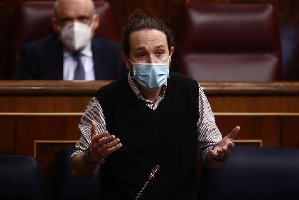 El vicepresidente segundo del Gobierno, Pablo Iglesias, durante una sesión de Control al Gobierno en el Congreso de los Diputados, en Madrid, (España), a 24 de febrero de 2021. El pleno estará marcado por la intervención del presidente del Gobierno quie