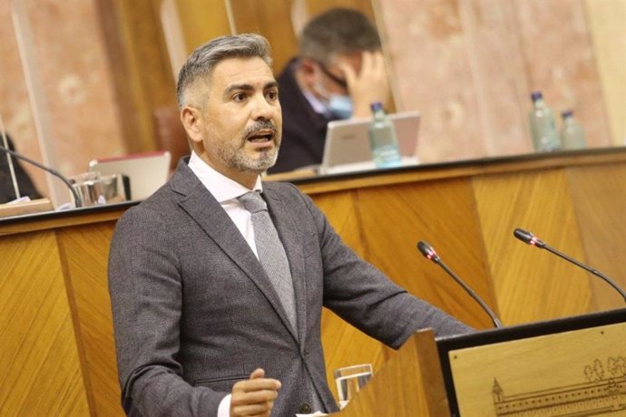 El portavoz de Ciudadanos (Cs) en la comisión de Salud del Parlamento andaluz, Emiliano Pozuelo, en una foto de archivo.