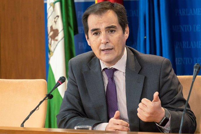 El portavoz del PP en el Parlamento de Andalucía, José Antonio Nieto.