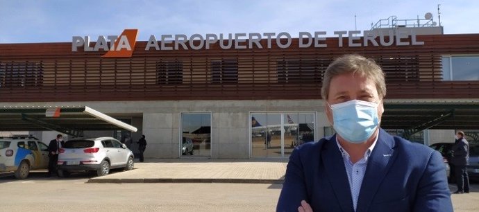 Sale a licitación la pavimentación de la fase IV de la campa de estacionamiento del Aeropuerto de Teruel.