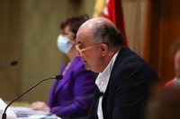 Zapatero pide un "esfuerzo" para evitar una cuarta ola por Semana Santa, que condiciona a la situación de UCI