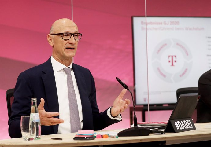 26 February 2021, North Rhine-Westphalia, Bonn: Timotheus Hoettges, CEO of German telecommunications giant Deutsche Telekom, speaks during the online annual press conference. Photo: Oliver Berg/dpa
