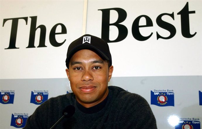 Archivo - Tiger Woods durante una rueda de prensa