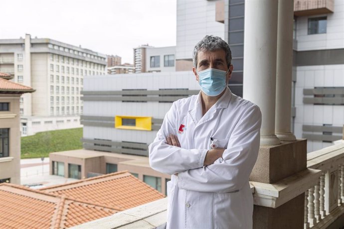 Eduardo Miñambres, coordinador de trasplantes del Hospital Valdecilla de Santander