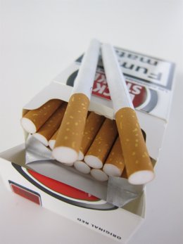 Archivo - Cigarrillos