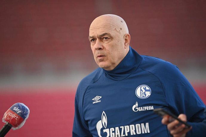 El entrenador del Schalke, Christian Gross