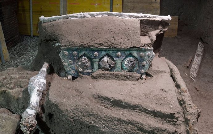 Carro romano hallado en las ruinas de Pompeya