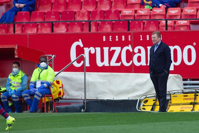 Ronald Koeman, head coach of Barcelona, during LaLiga, football match played between Sevilla Futbol Club and Futbol Club Barcelona at Ramon Sanchez Pizjuan Stadium on February 27, 2021 in Sevilla, Spain.