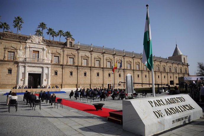 Pleno institucional del Parlamento de Andalucía por el 28F