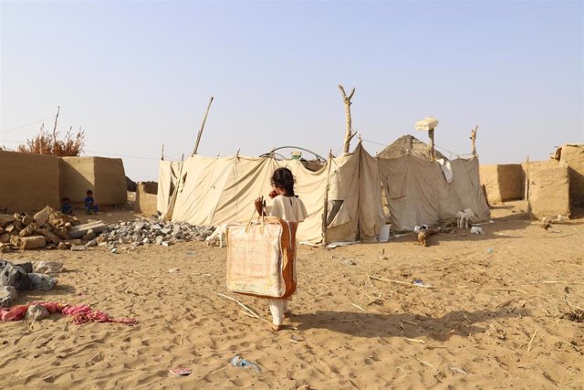 Archivo - Desplazados internos en el norte de Yemen