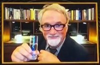 Globos de Oro 2021: El chupito de David Fincher o Bill Murray entre los mejores memes de la gala