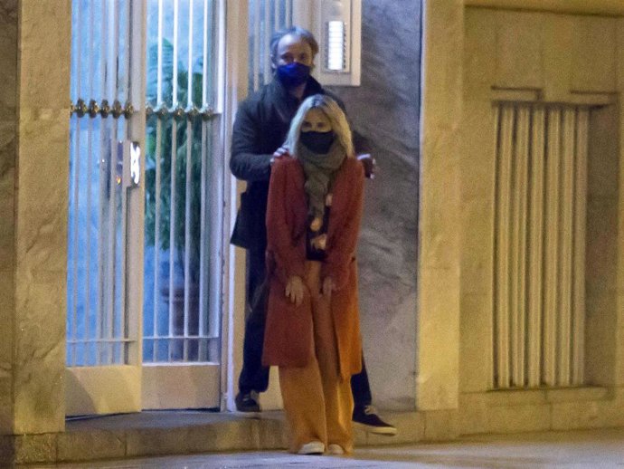 Eugenia Martínez de Irujo y Narcis Rebollo disfrutaron de una cena de amigos en casa de Antonio Carmona y Mariola Orellana