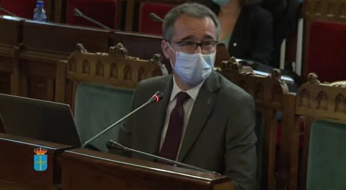 El consejero de Salud del Principado de Asturias, Pablo Fernández Muñiz
