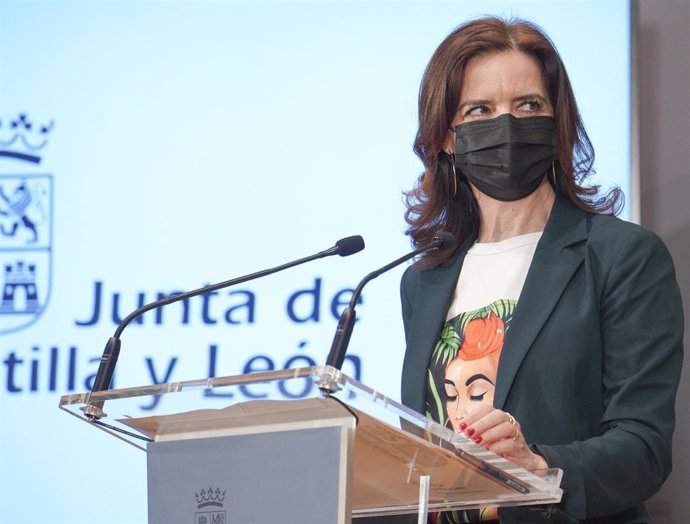 La consejera de Empleo e Industria de Castilla y León, Ana Carlota Amigo, durante la rueda de prensa.