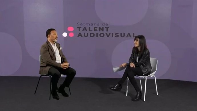Archivo - El director del ISE, Mike Blackman, en una entrevista en la Semana del Talento Audiovisual