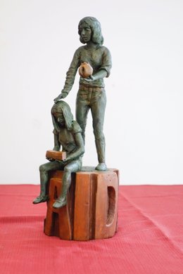 La escultura 'Sobre la A' del autor Ildefonso Ruiz