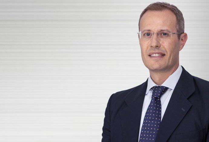 Andrea Bandinelli, nuevo responsable de Relaciones con Inversores de Stellantis.
