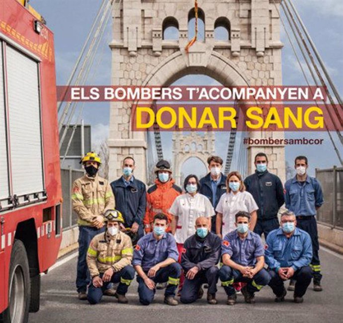 Els Bombers i Banc de Sang engeguen una campanya per aconseguir 5.000 donacions abans de Setmana Santa, anomenada 'Els Bombers t'acompanyen a donar sang'.